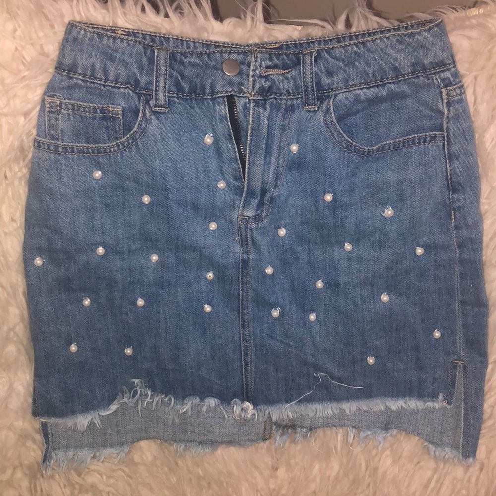 Frayed Jean Skirt with Pearls